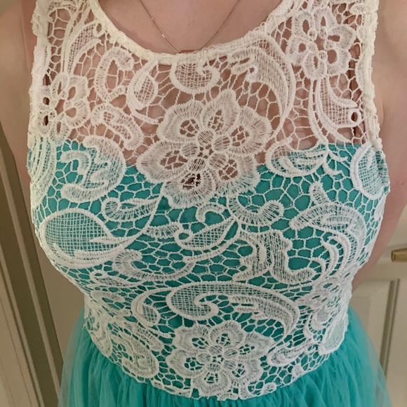 Dress - Picture 2 of 2